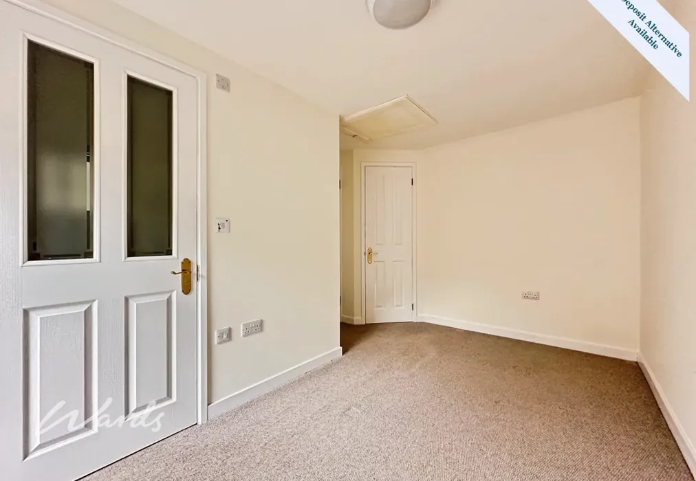 Bedroom - High Street Tonbridge TN12 - Wards of Kent