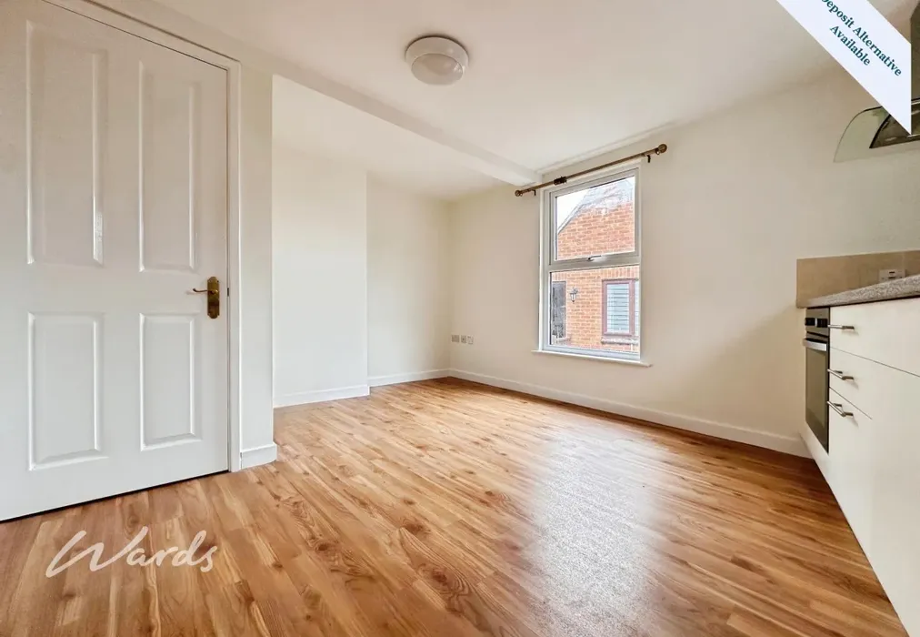 Living Area - High Street Tonbridge TN12 - Wards of Kent