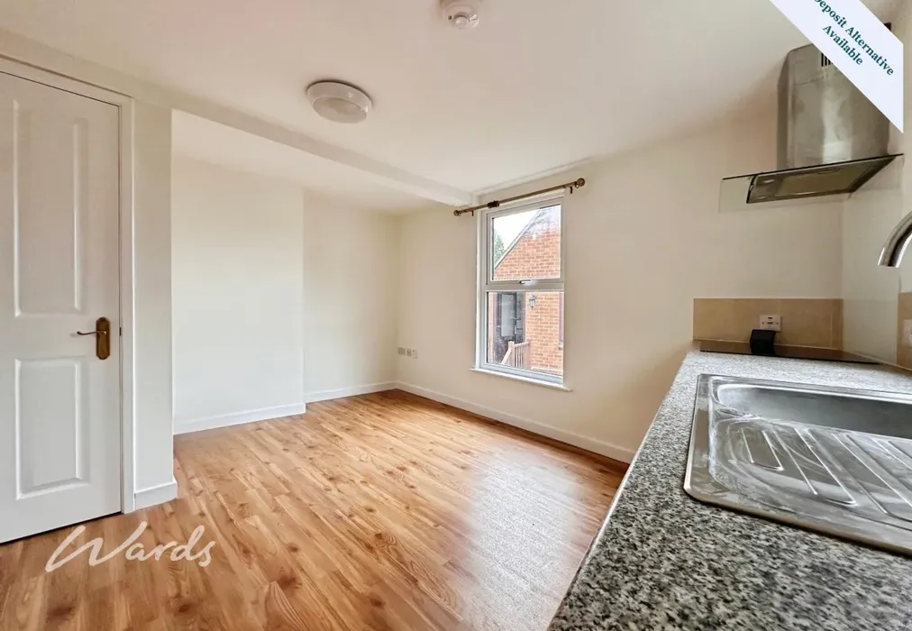 Living Area - High Street Tonbridge TN12 - Wards of Kent