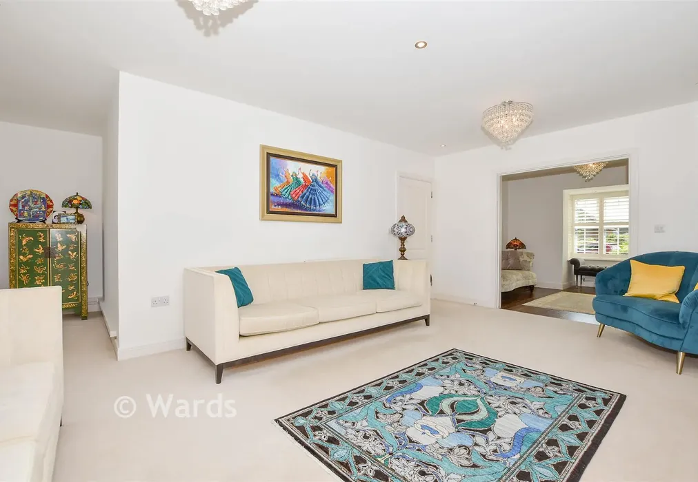 Lounge - Regent Way, Kings Hill, Kent - Wards of Kent