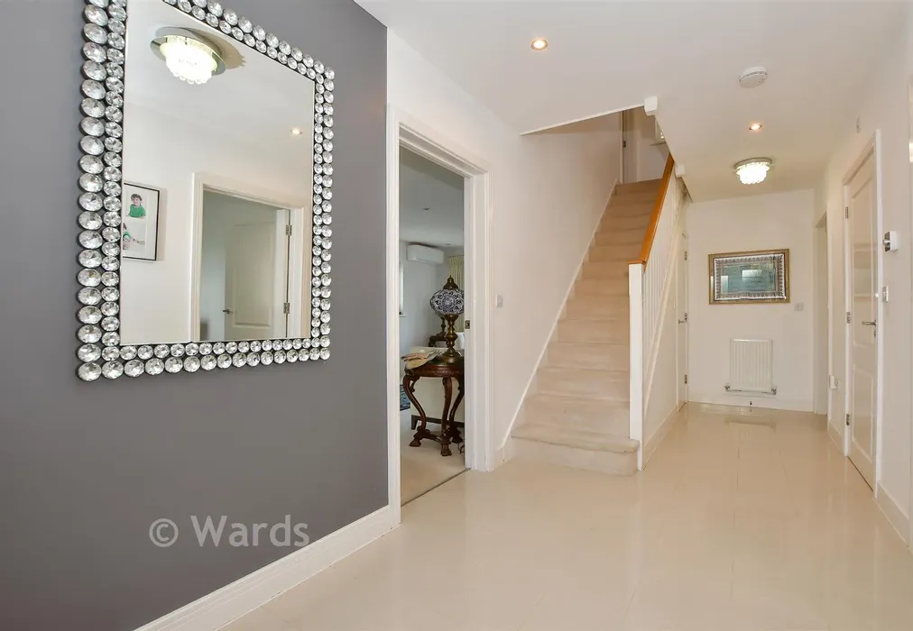 Internal Lifestyle Photograph - Regent Way, Kings Hill, Kent - Wards of Kent