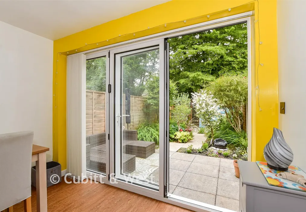Internal Lifestyle Photograph - Troon Close, Ifield, West Sussex - Wards of Kent