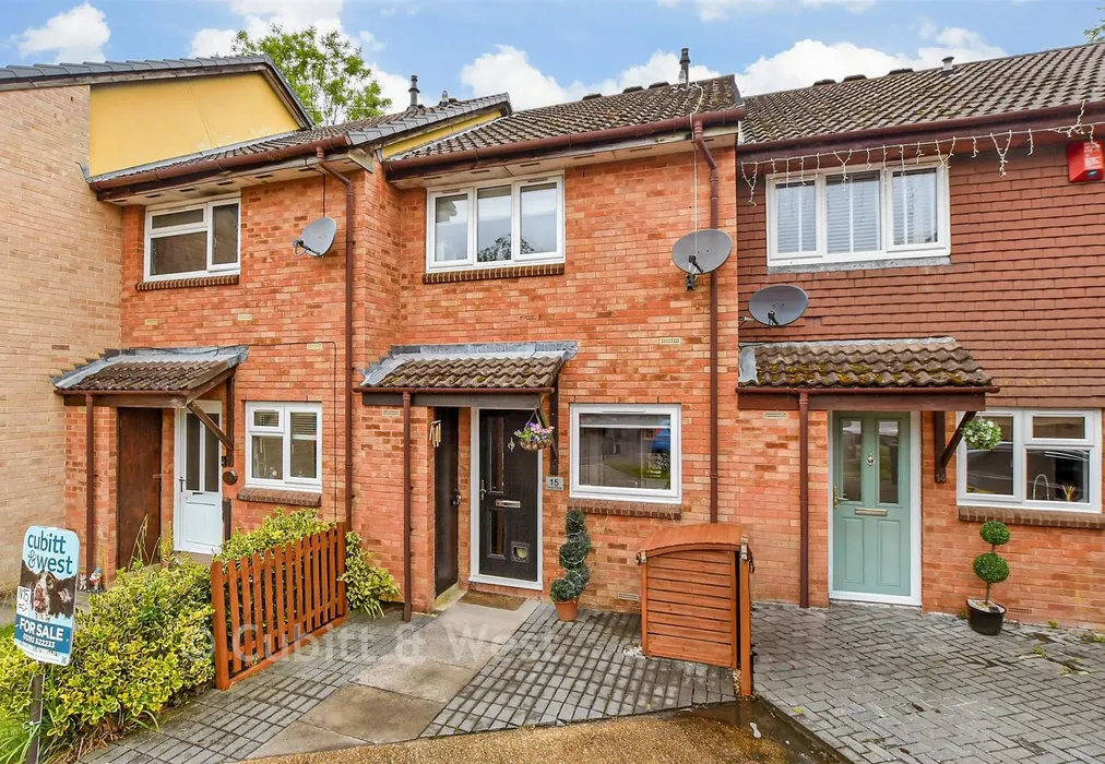 External (Web) - Troon Close, Ifield, West Sussex - Wards of Kent