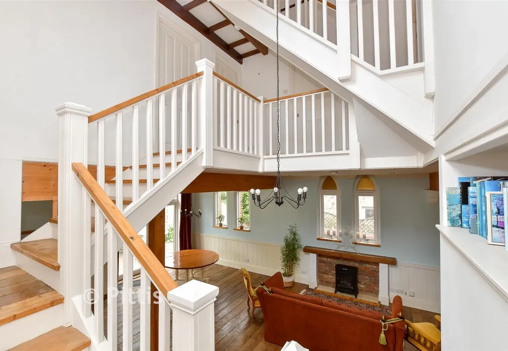 Internal Lifestyle Photograph - Heath Road, Sandown, Isle of Wight - Wards of Kent