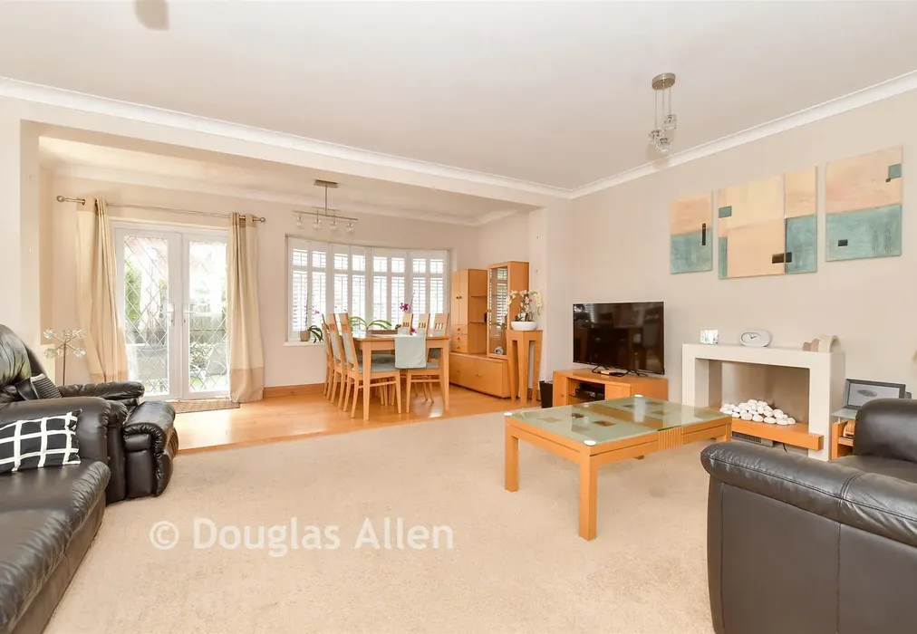 Lounge - Rayburn Road, Hornchurch, Essex - Wards of Kent