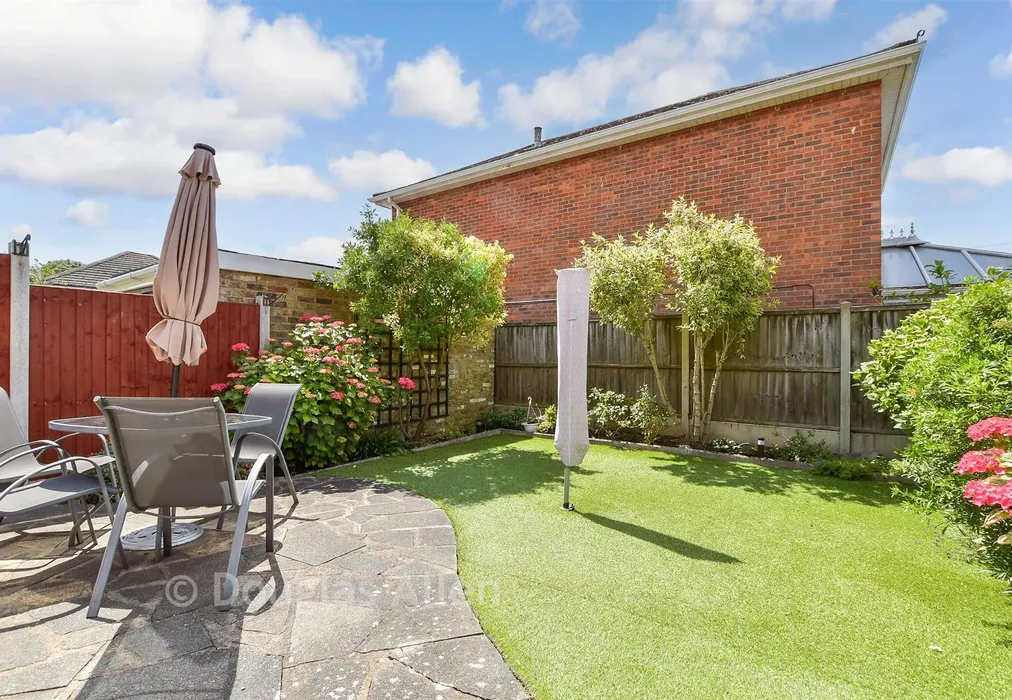 Rear Garden - Rayburn Road, Hornchurch, Essex - Wards of Kent