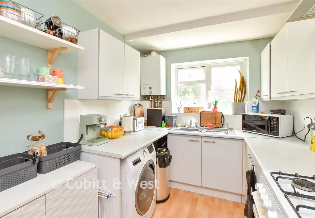 Kitchen - Harrington Road, Brighton, East Sussex - Wards of Kent