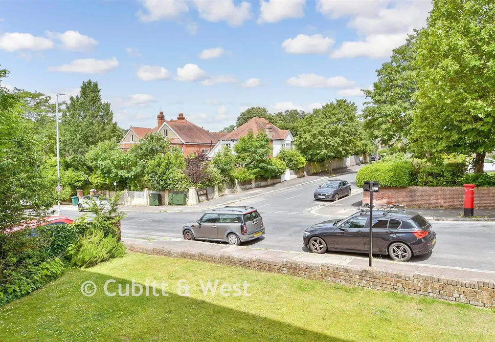 Views To Front - Harrington Road, Brighton, East Sussex - Wards of Kent