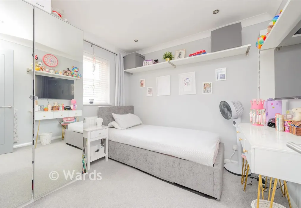 Bedroom 4 - Bedgebury Close, Rochester, Kent - Wards of Kent