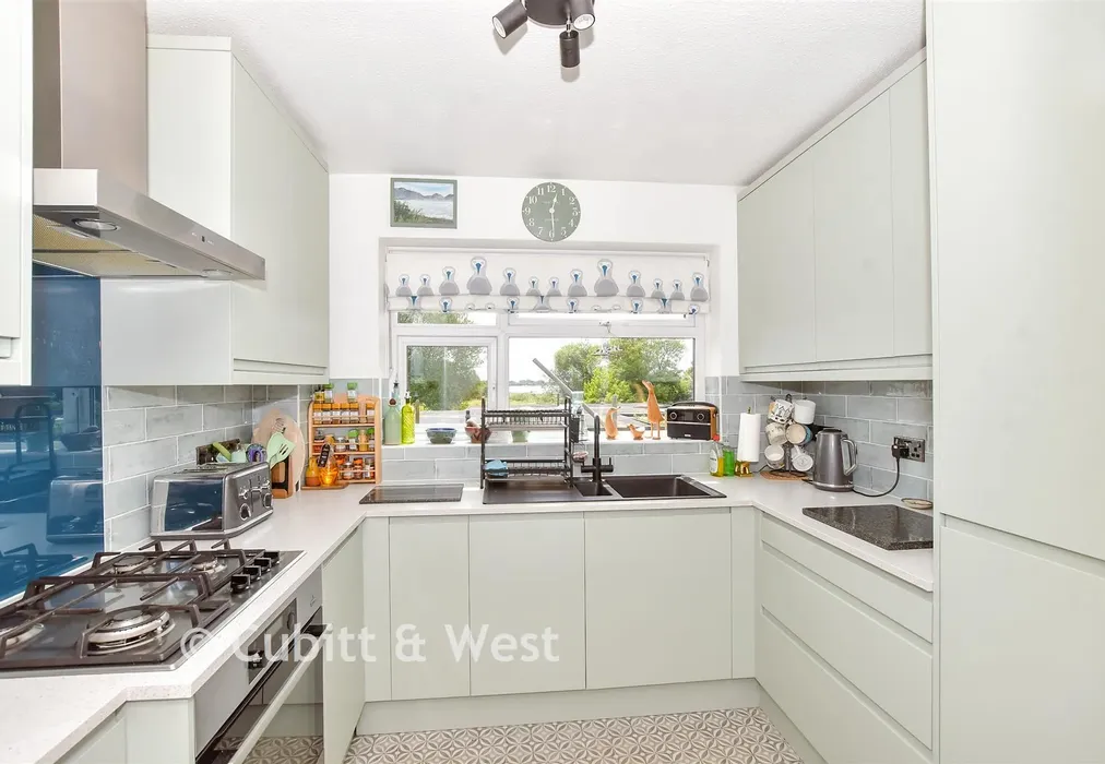 Kitchen - Mill Close, Chichester, West Sussex - Wards of Kent