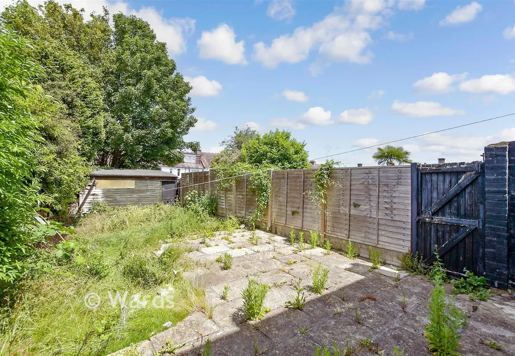 Rear Garden - The Fairway, Gravesend, Kent - Wards of Kent