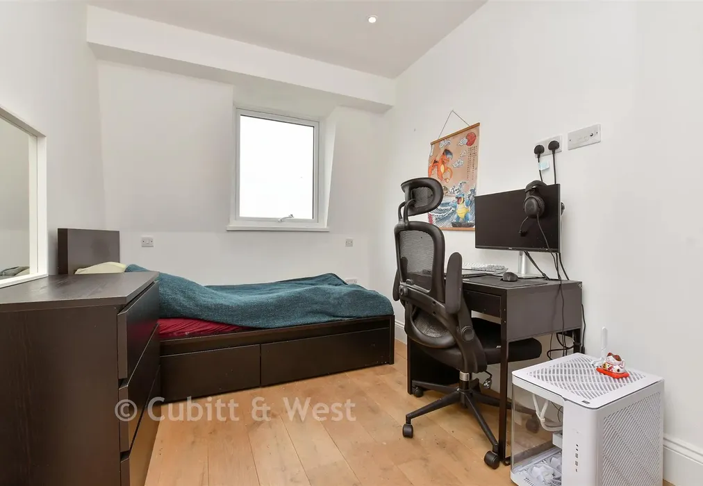 Bedroom 2 - Belmont Road, Wallington, Surrey - Wards of Kent