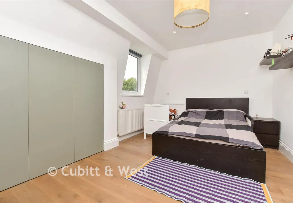Bedroom 1 - Belmont Road, Wallington, Surrey - Wards of Kent