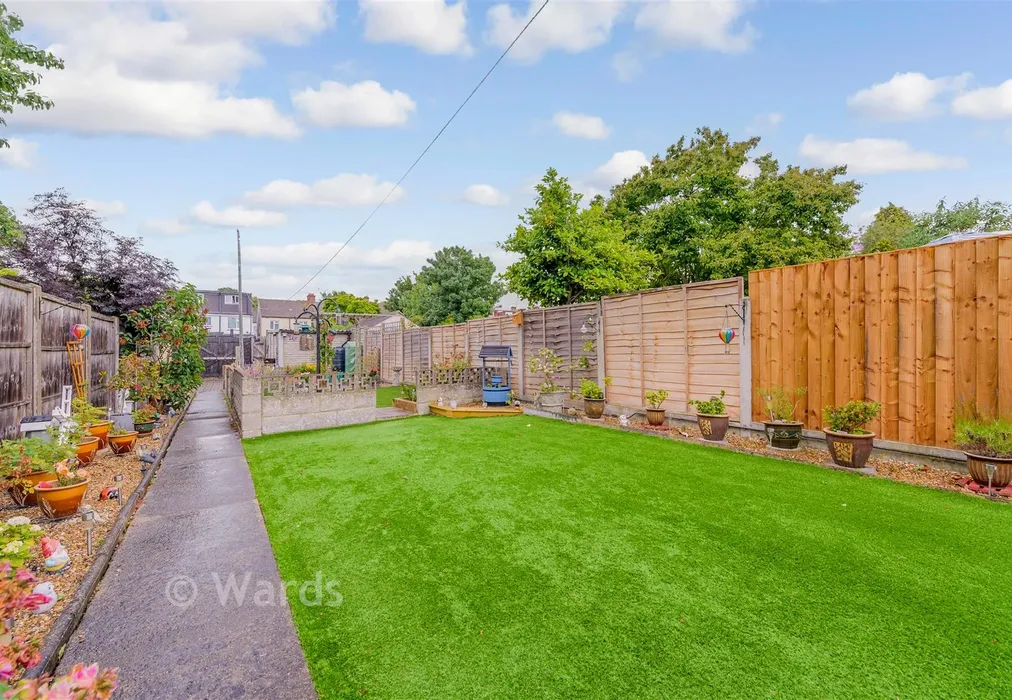Rear Garden - Gouge Avenue, Northfleet, Gravesend, Kent - Wards of Kent