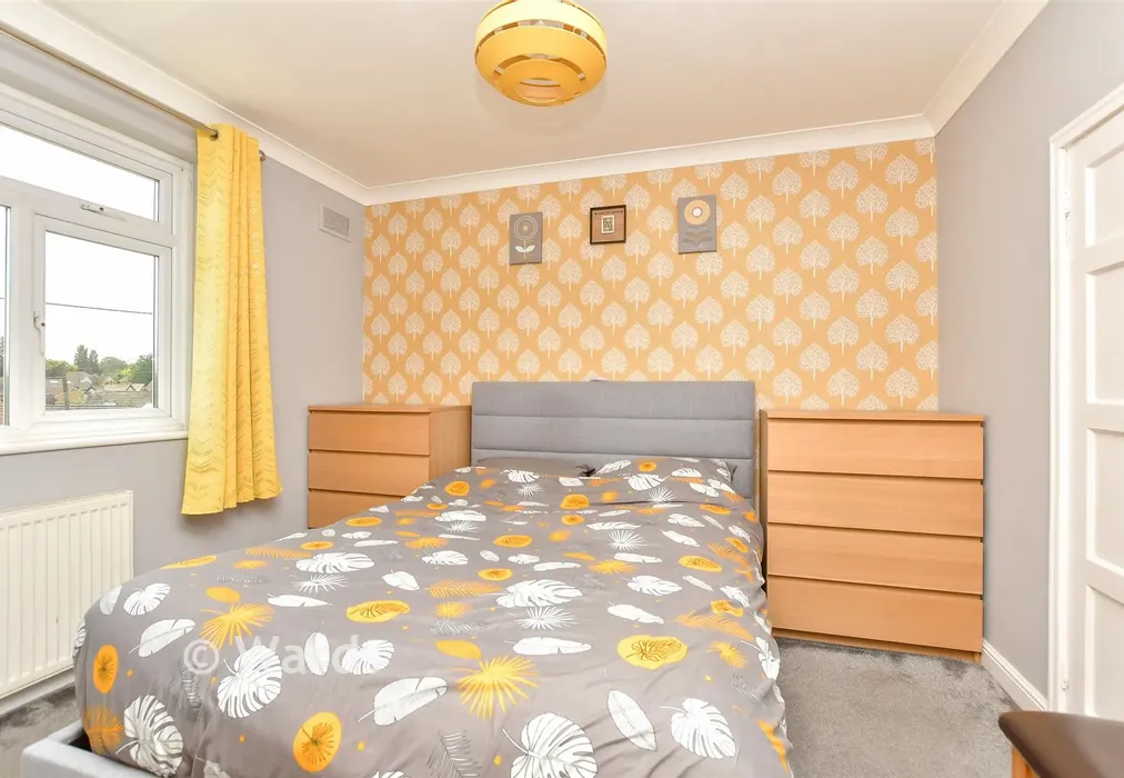 Bedroom 2 - Oak Lane, Minster, Sheerness, Kent - Wards of Kent
