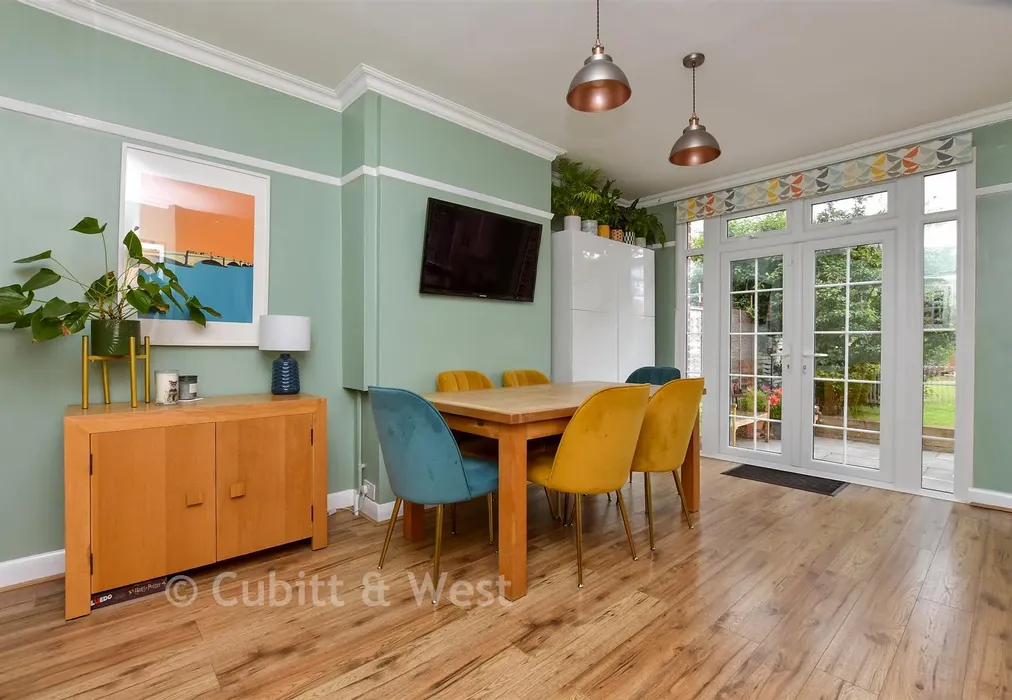 Kitchen / Diner - Benhill Wood Road, Sutton, Surrey - Wards of Kent