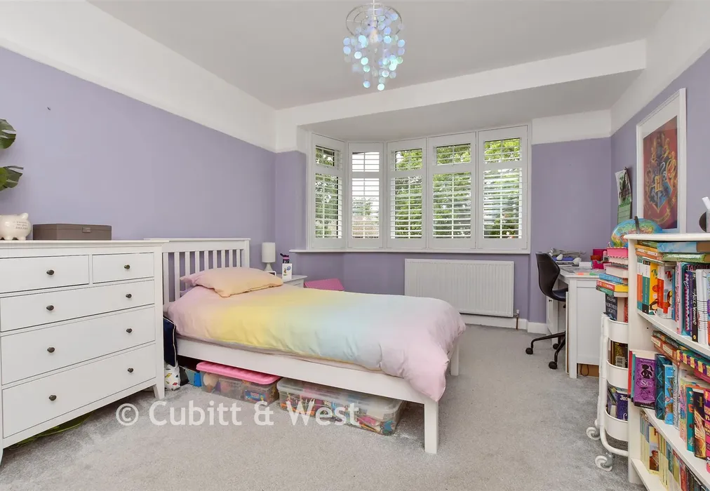 Bedroom 1 - Benhill Wood Road, Sutton, Surrey - Wards of Kent