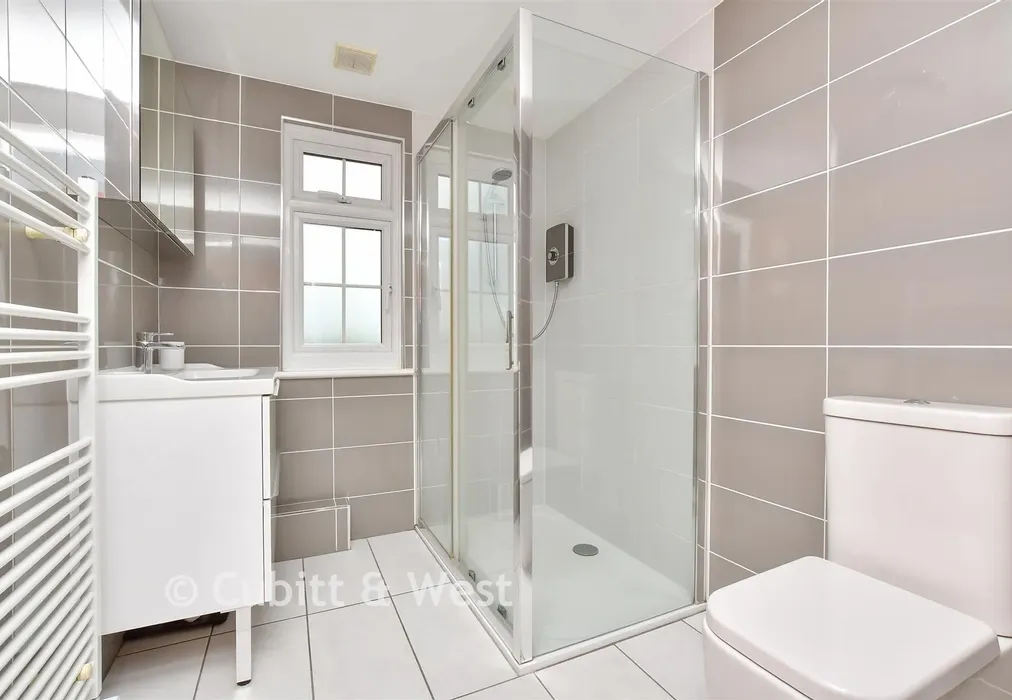 Shower Room - Benhill Wood Road, Sutton, Surrey - Wards of Kent