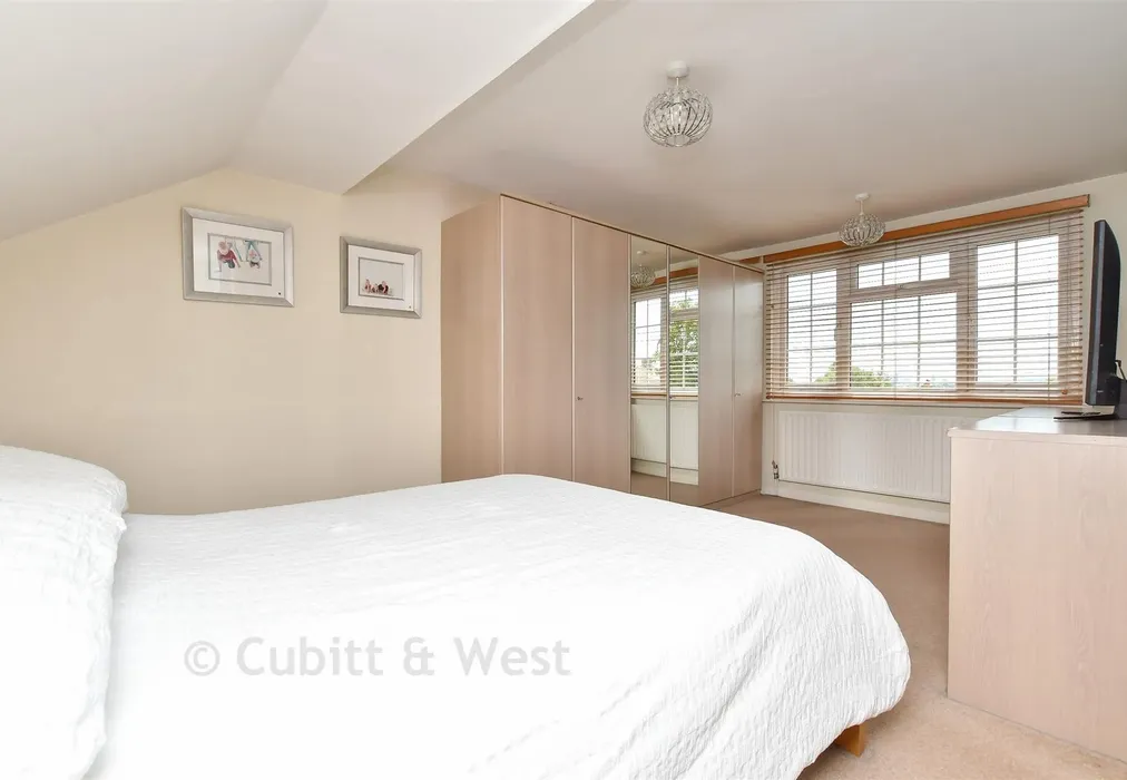 Bedroom 4 - Benhill Wood Road, Sutton, Surrey - Wards of Kent