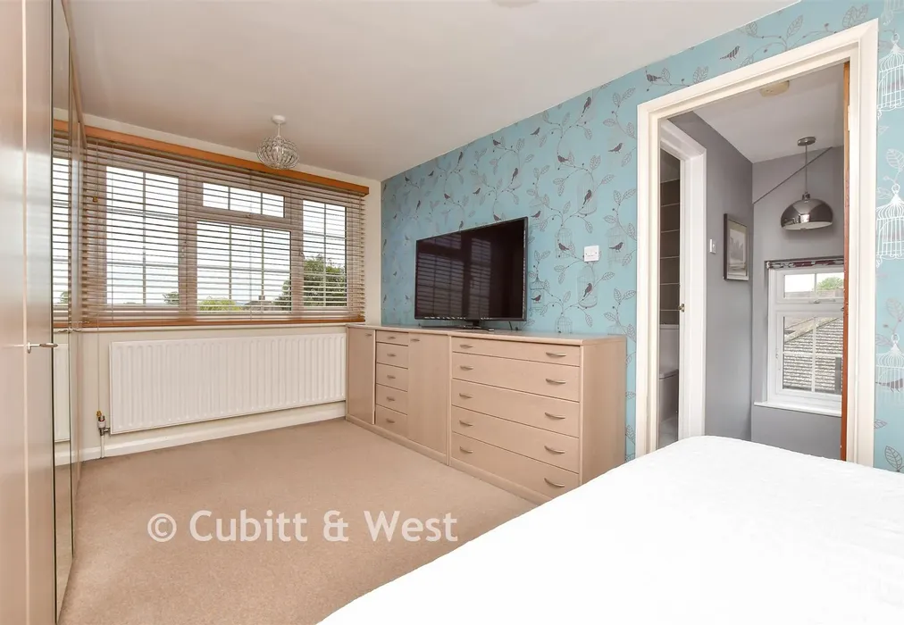 Bedroom 4 - Benhill Wood Road, Sutton, Surrey - Wards of Kent