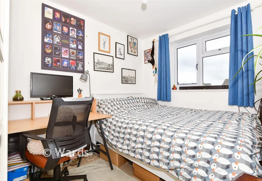 Bedroom 2 - Jenner Way, Eccles, Aylesford, Kent - Wards of Kent