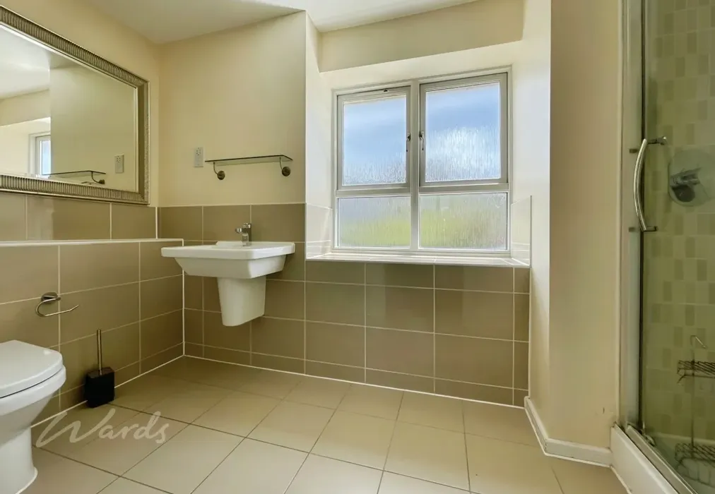 the causeway shower - The Causeway St. Mary's Island Chatham ME4 3SQ - Wards of Kent