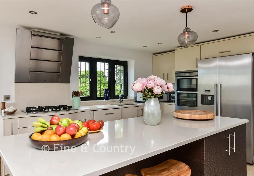 Kitchen/Breakfast Room - Joss Gap Road, Broadstairs, Kent - Wards of Kent