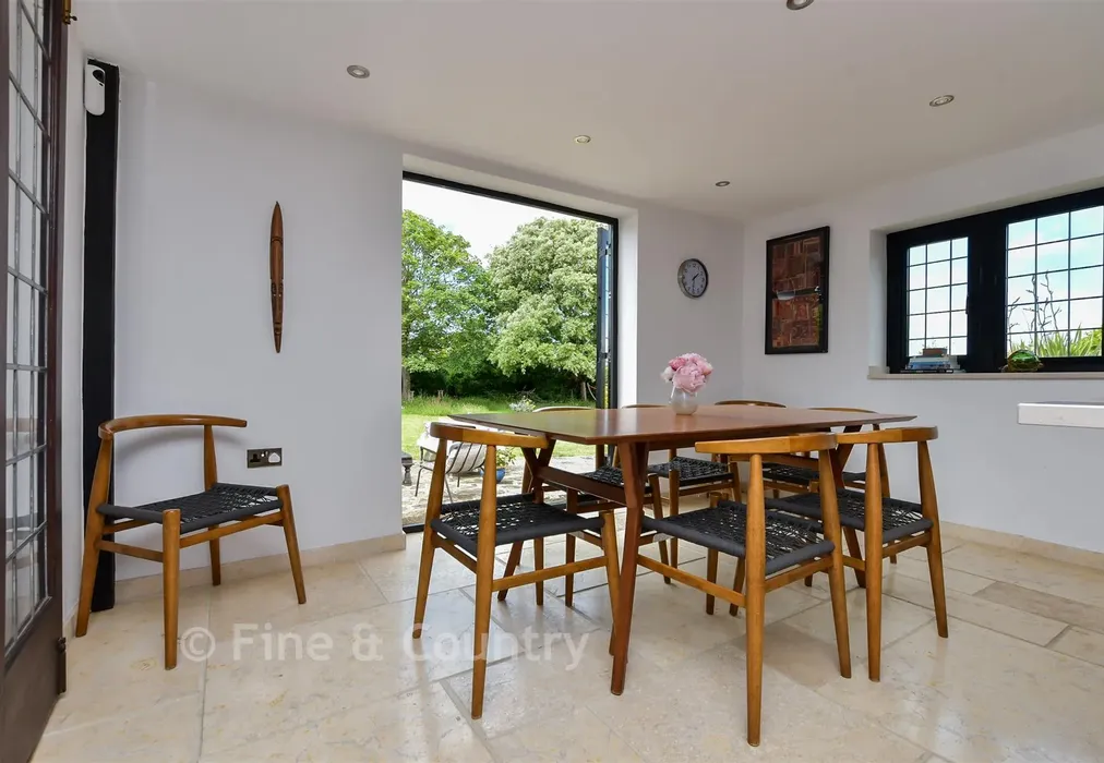 Kitchen/Breakfast Room - Joss Gap Road, Broadstairs, Kent - Wards of Kent