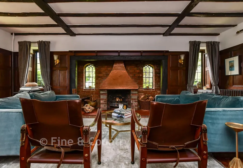 Sitting Room - Joss Gap Road, Broadstairs, Kent - Wards of Kent