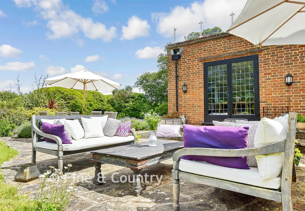 Rear Garden - Joss Gap Road, Broadstairs, Kent - Wards of Kent