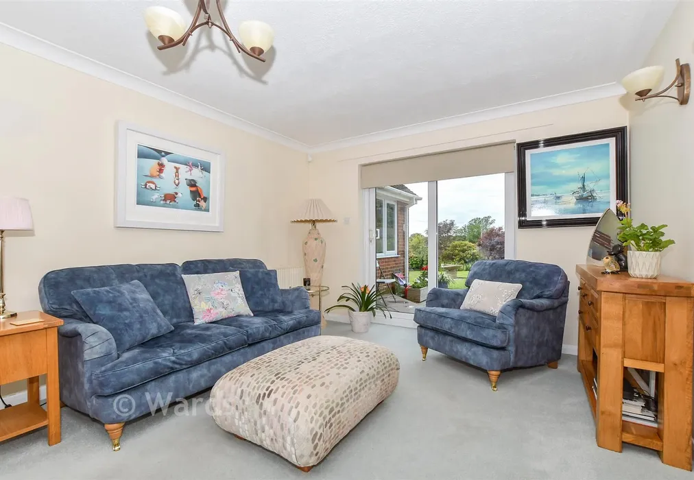 Lounge - Tilden Close, High Halden, Kent - Wards of Kent
