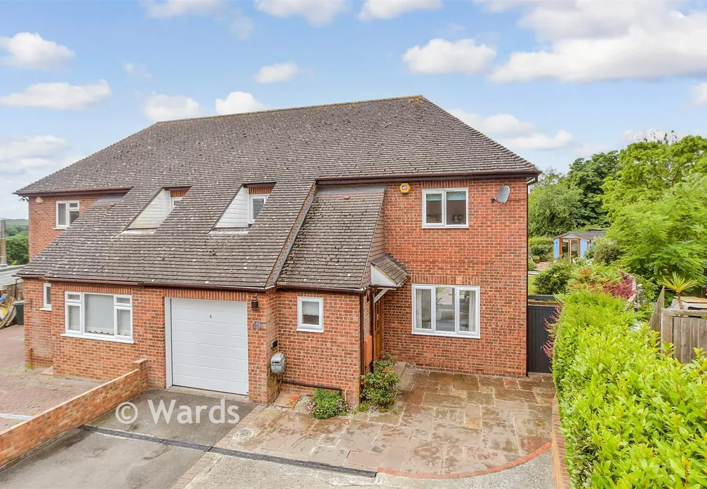 External (Web) - Tilden Close, High Halden, Kent - Wards of Kent
