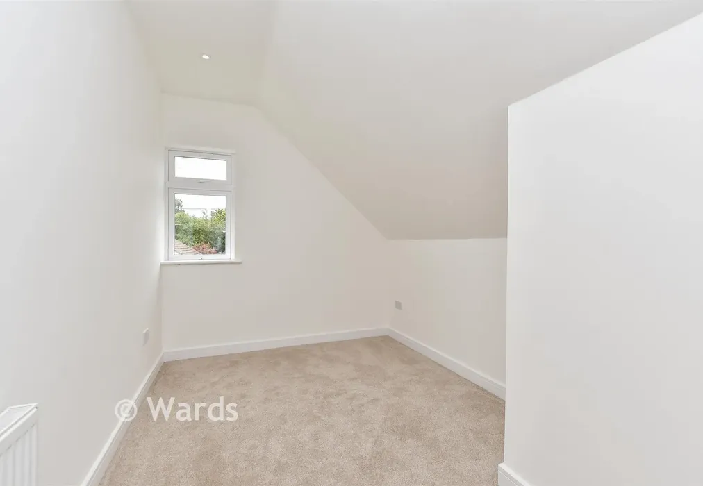 Bedroom 3 - Cliff Gardens, Minster-On-Sea, Kent - Wards of Kent