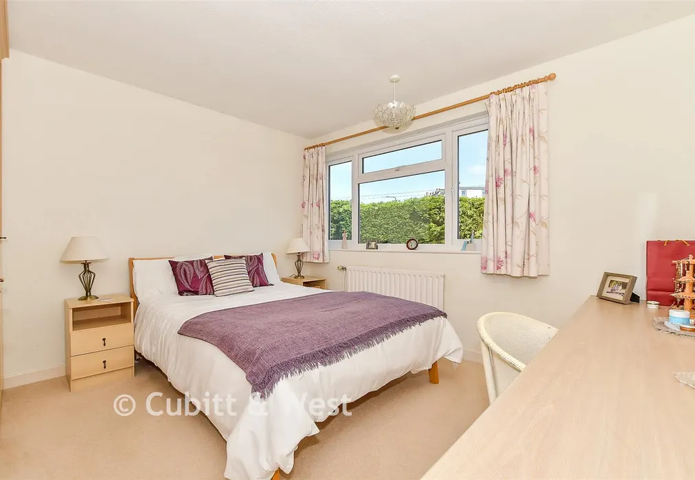 Bedroom 1 - Fermor Road, Crowborough, East Sussex - Wards of Kent