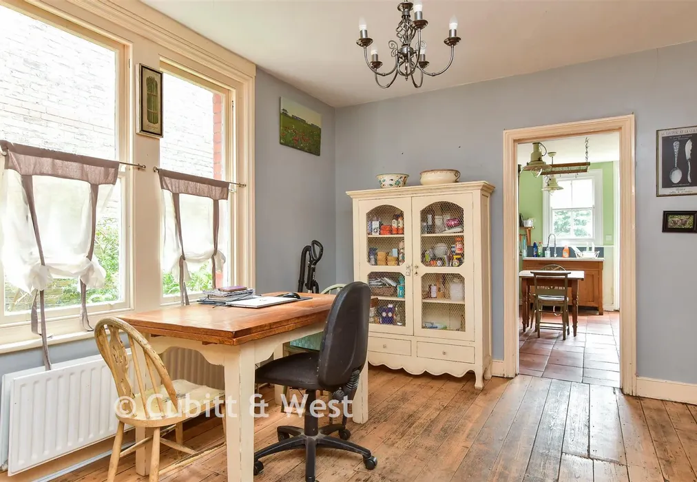 Breakfast Room - Heene Road, Worthing, West Sussex - Wards of Kent