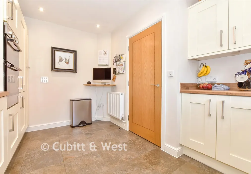 Kitchen - Yapton Road, Barnham, West Sussex - Wards of Kent