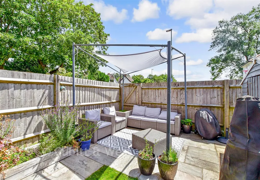 External Lifestyle Photograph - Yapton Road, Barnham, West Sussex - Wards of Kent
