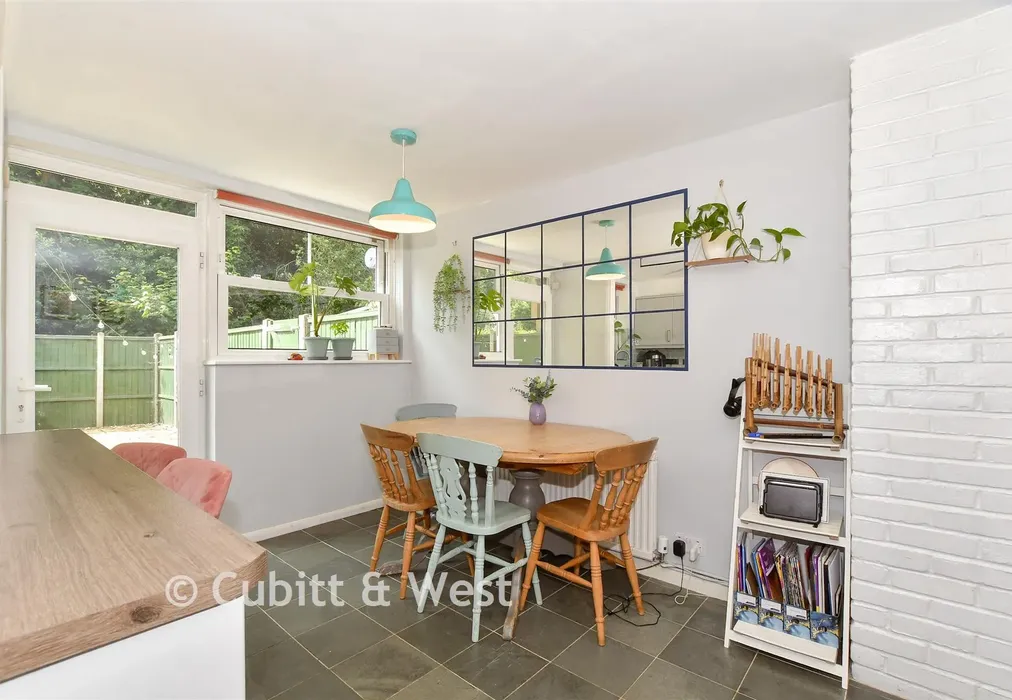 Kitchen/Dining Room - Parkfield, North Parade, Horsham, West Sussex - Wards of Kent