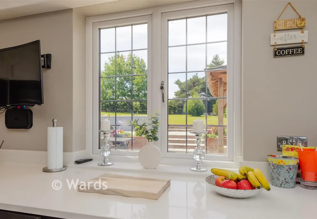 Internal Lifestyle Photograph - Beesfield Lane, Farningham, Kent - Wards of Kent