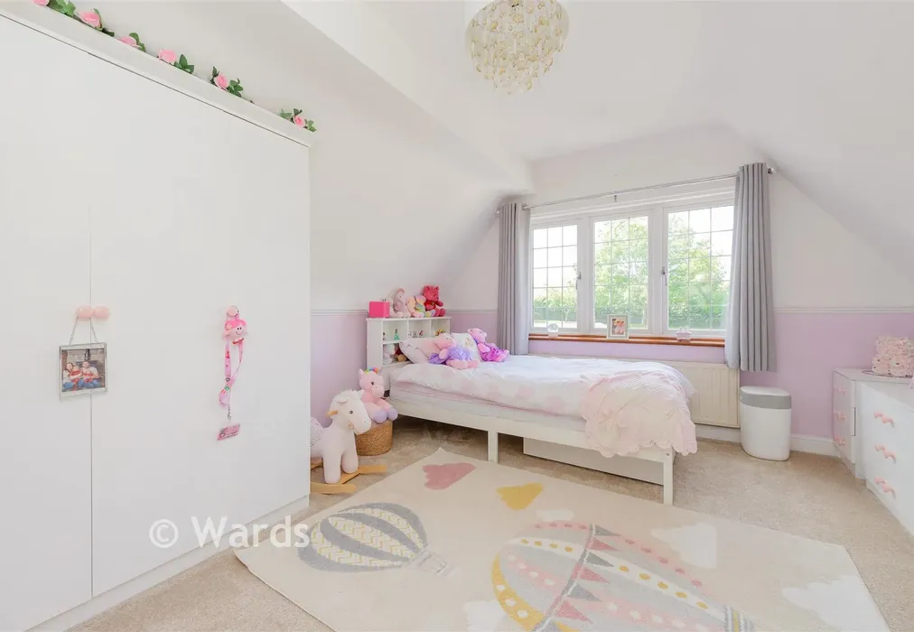 Bedroom 2 - Beesfield Lane, Farningham, Kent - Wards of Kent