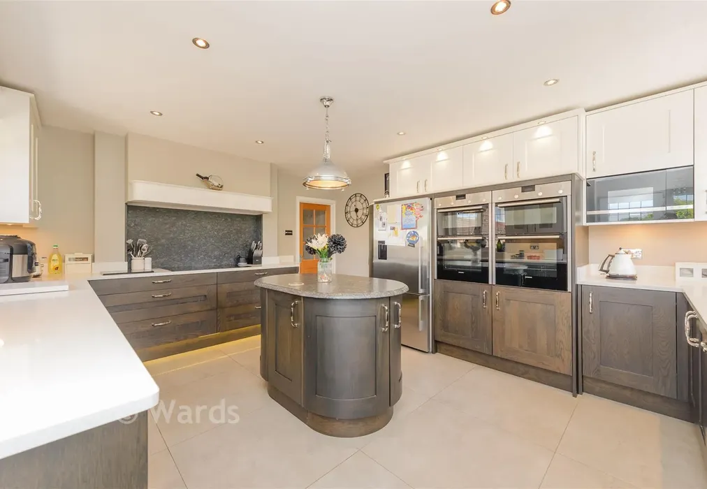 Kitchen - Beesfield Lane, Farningham, Kent - Wards of Kent