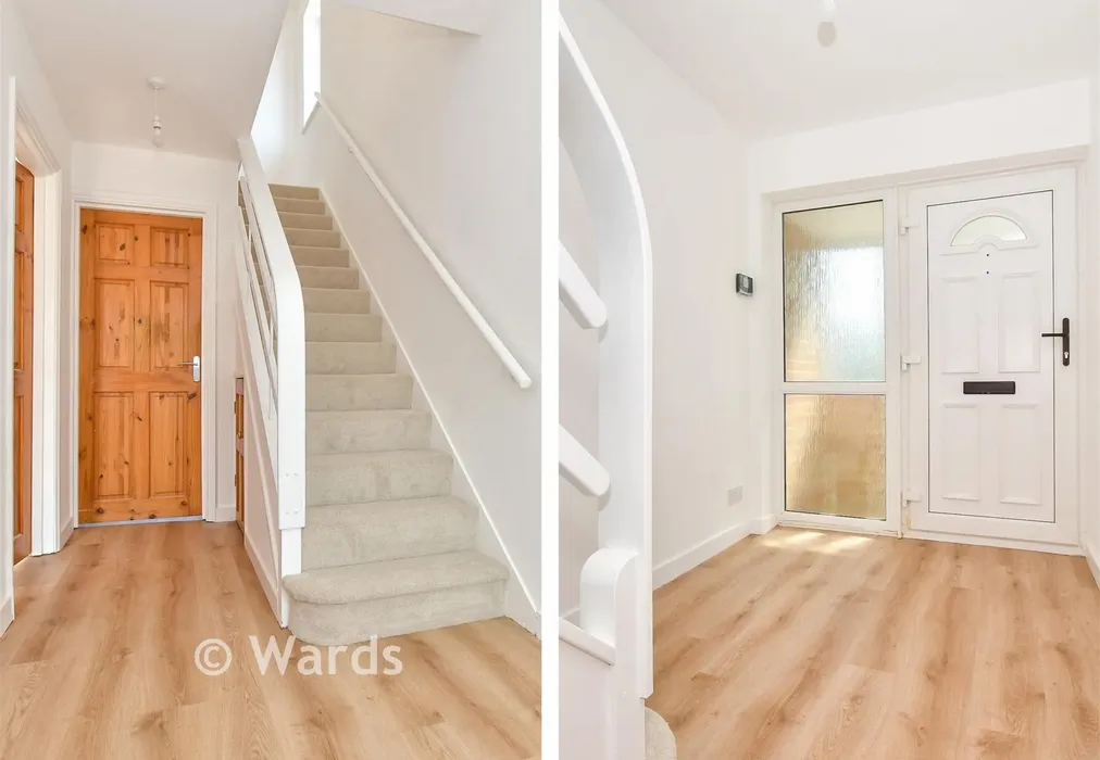 Entrance Hall - Meadow Walk, Whitstable, Kent - Wards of Kent