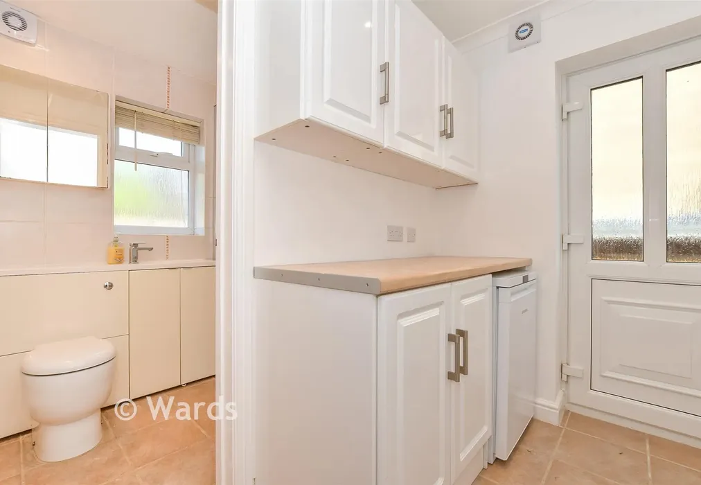 Internal Lifestyle Photograph - Meadow Walk, Whitstable, Kent - Wards of Kent