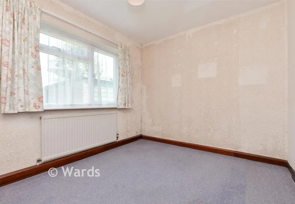 Lounge - Chestnut Drive, Broadstairs, Kent - Wards of Kent