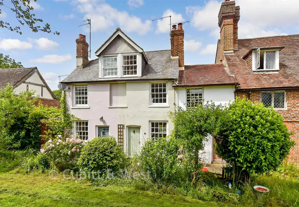 External (Web) - Station Road, Horsham, West Sussex - Wards of Kent