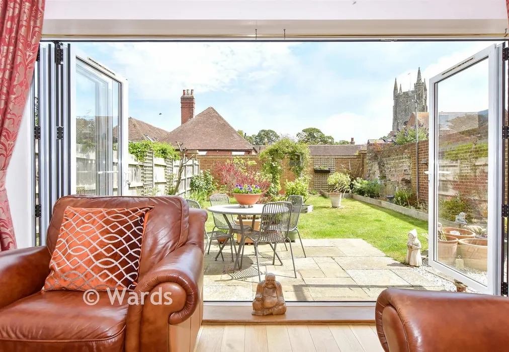 Internal Lifestyle Photograph - Brewers Close, Lydd, Kent - Wards of Kent