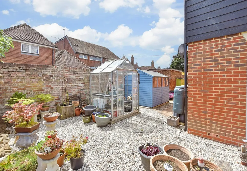 Patio / Decking - Brewers Close, Lydd, Kent - Wards of Kent