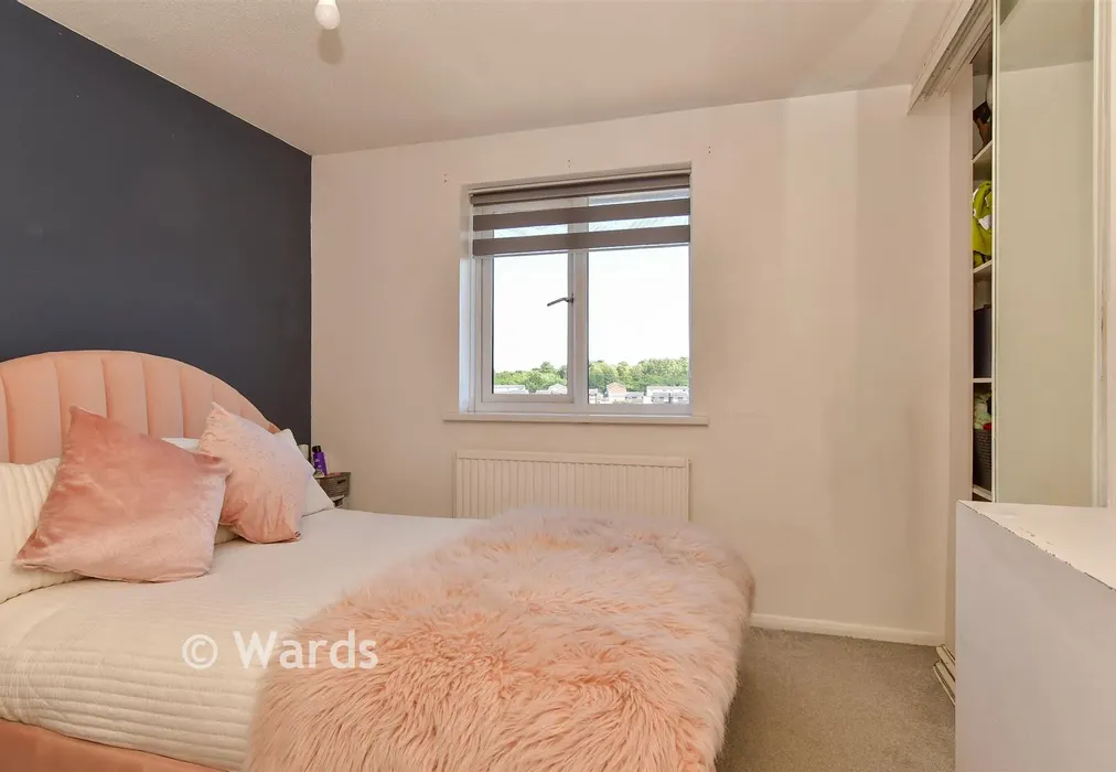 Bedroom 1 - Shanklin Close, Walderslade, Chatham, Kent - Wards of Kent