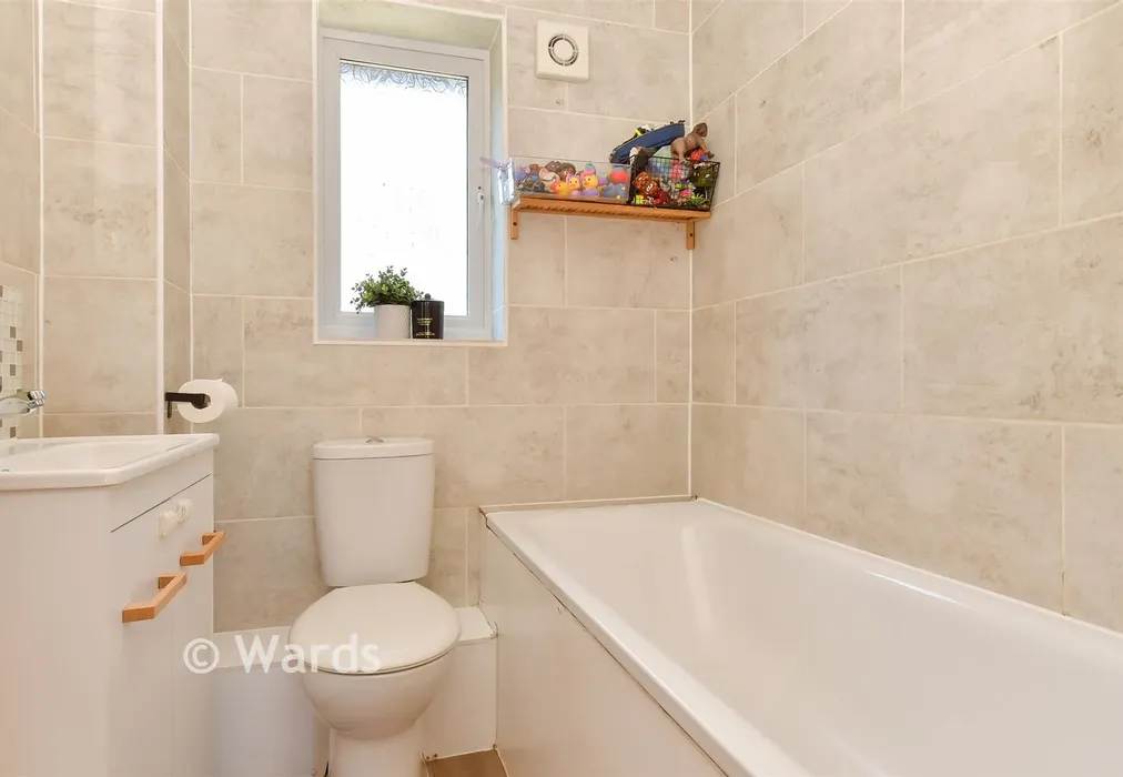 Bathroom - Shanklin Close, Walderslade, Chatham, Kent - Wards of Kent