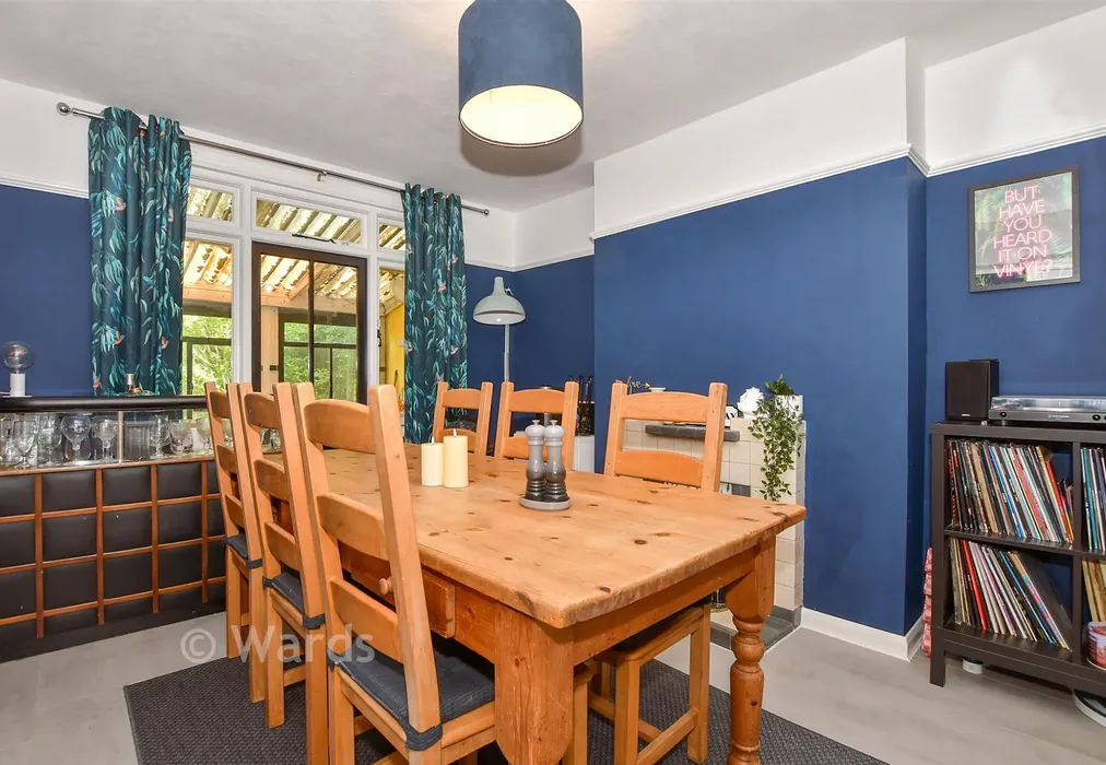 Dining Room - Plains Avenue, Maidstone, Kent - Wards of Kent